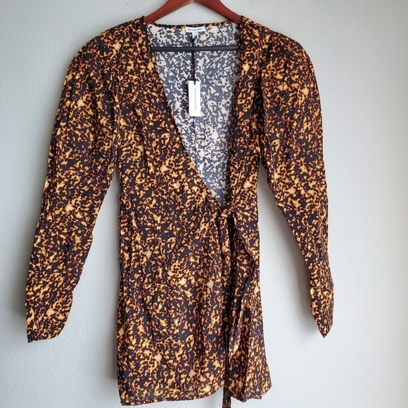 We Wore What Blanca Dress size L NWT - Picture 2 of 7